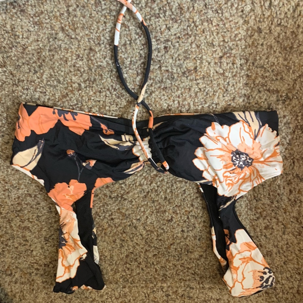 Roxy tie front bikini top
